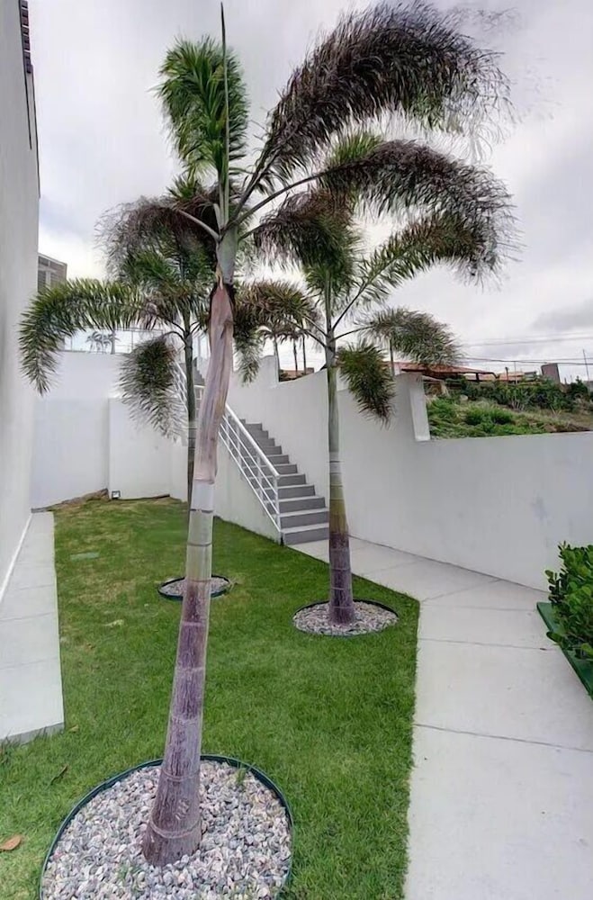 Beach Townhouses Triplex Near the Beach By Carpediem