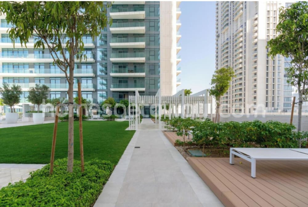 Homesgetaway- 2BR in Beach Vista Tower 2