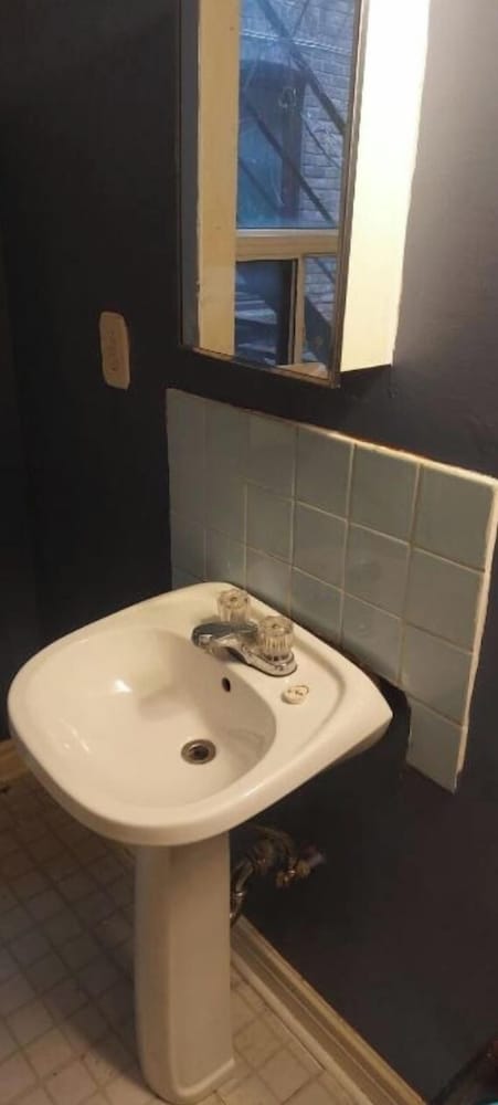 Zen Hostel