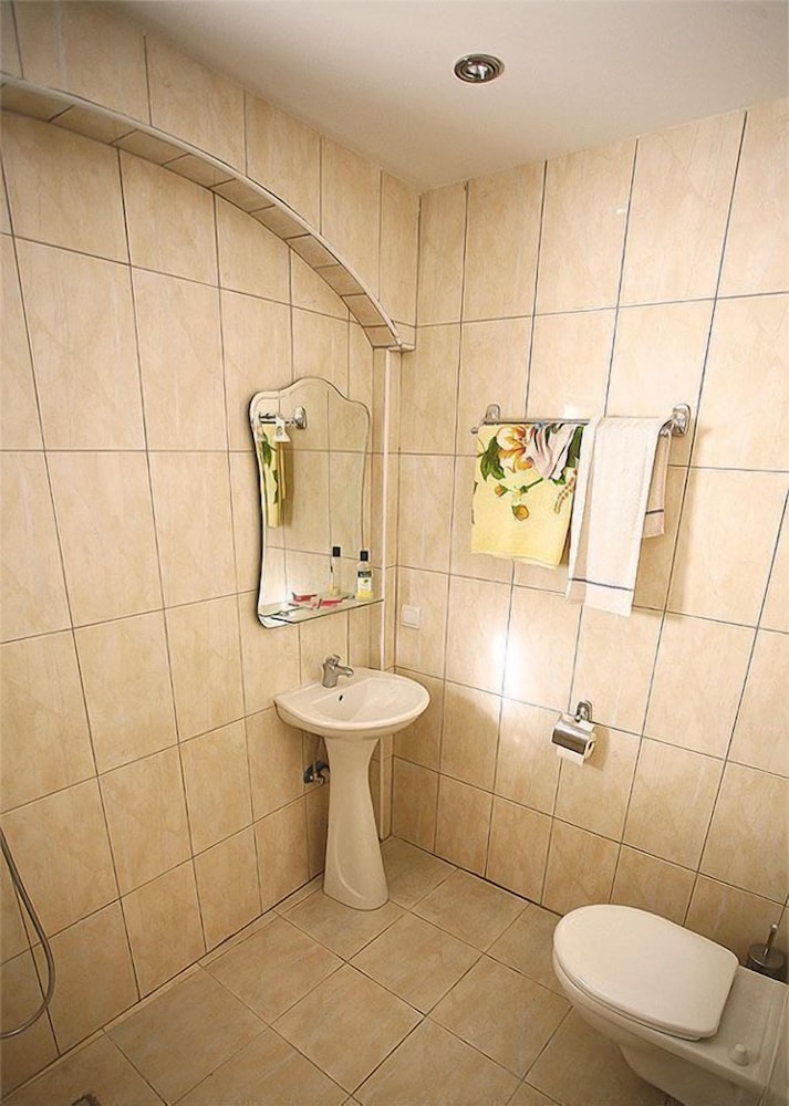 Photo 28