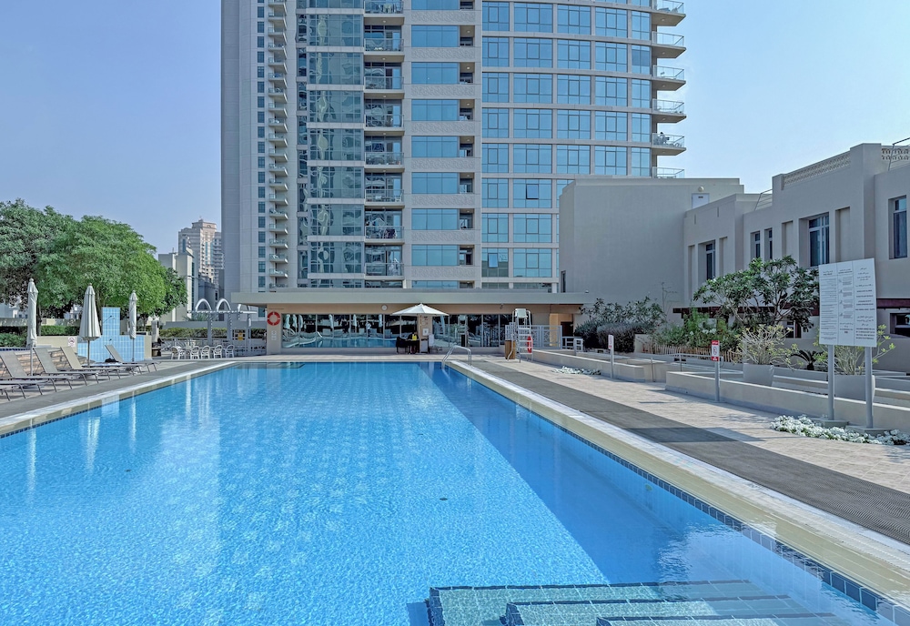 bnbme - Golf Tower - 2 BDR