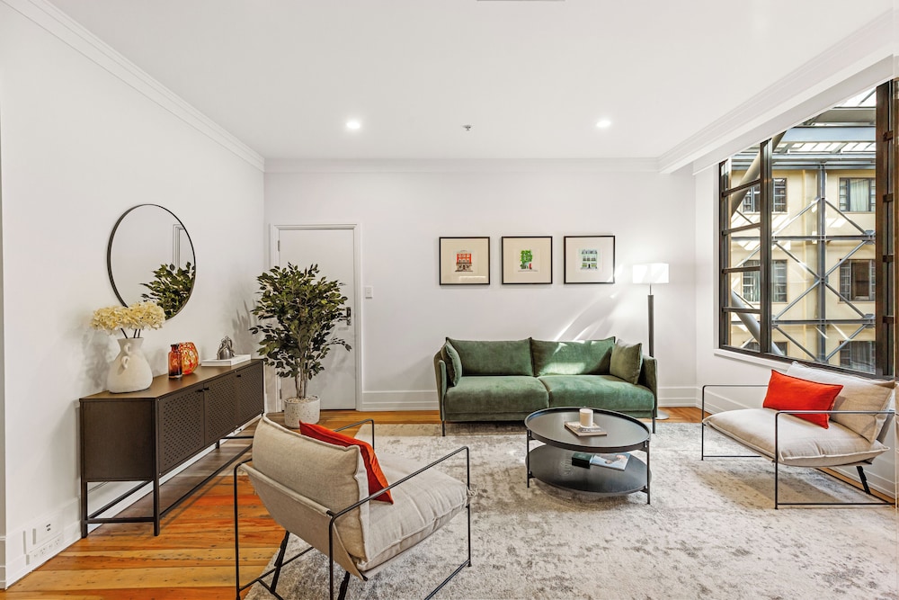 Stunning 1BR Apt in Heritage Hotel by Zodiak Stays
