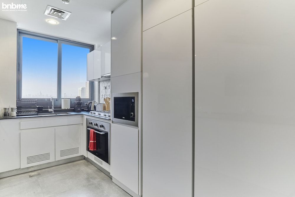 Lucky Residence - 1002 by bnbme homes