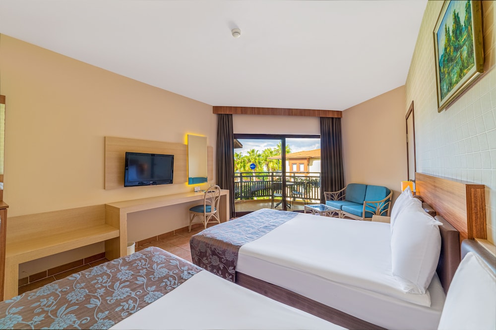 Justiniano Club Park Conti – All Inclusive