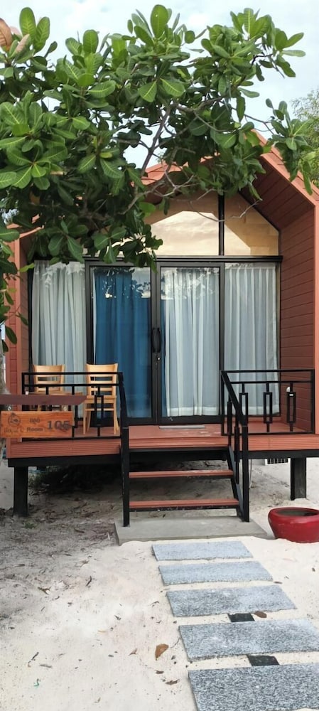Royal C Beach Resort