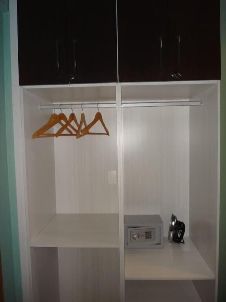 Ajuricaba Suites - Centro 2