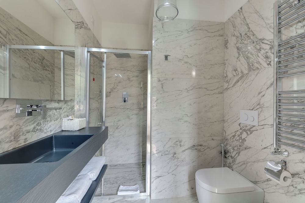 Entire Hilltop Villa With Private Pool In Palazzuolo Sul Senio