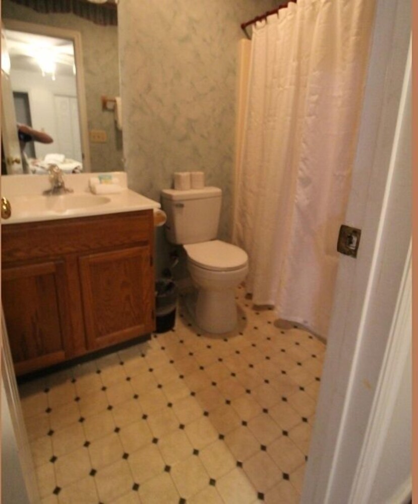 Photo 9