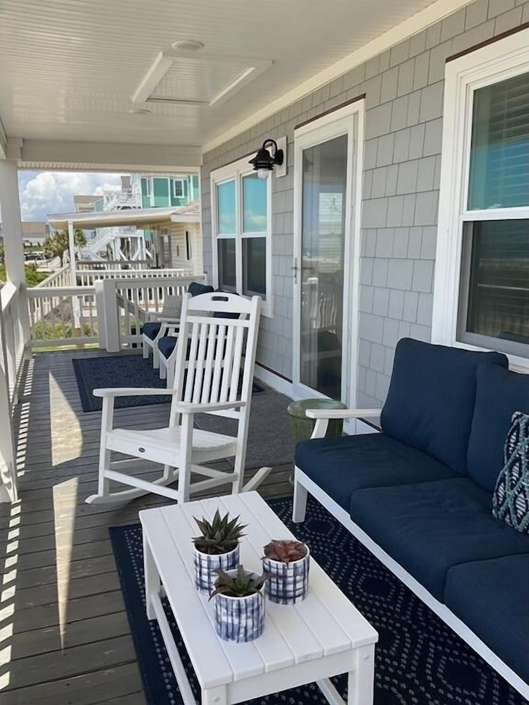 Magnolia Cottage - 3 Br Home