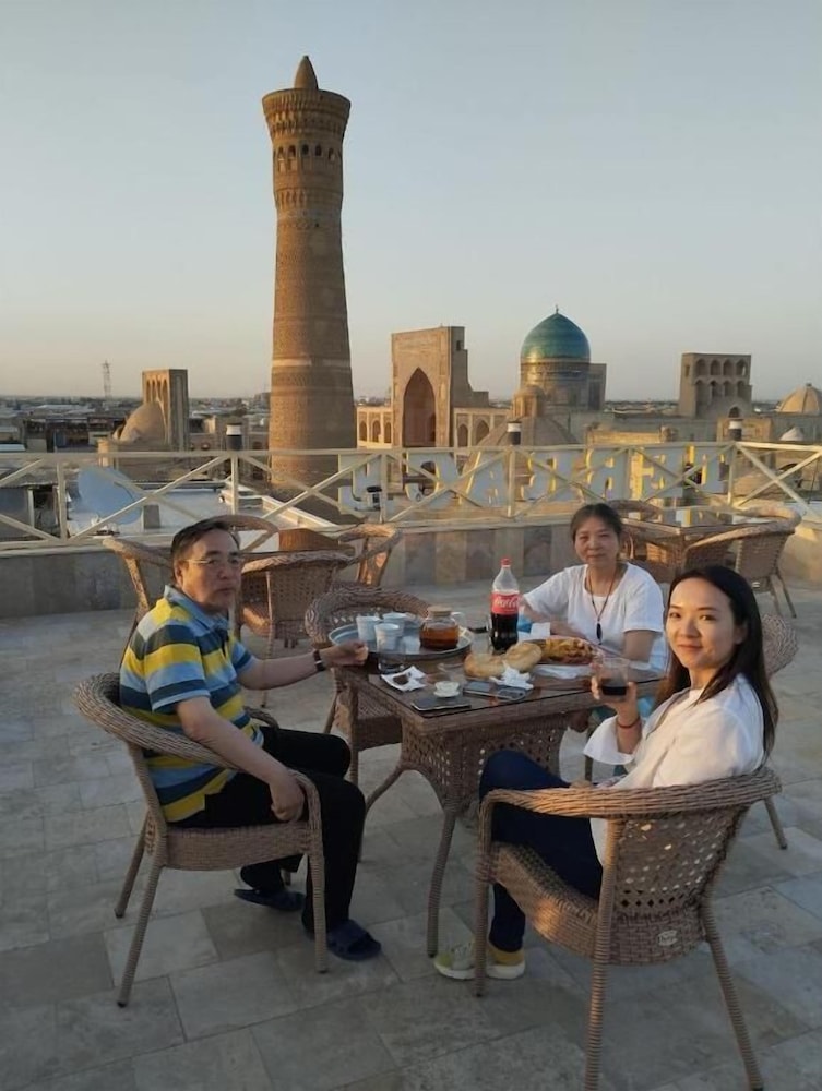 Hotel Poyi Kalon Terrace