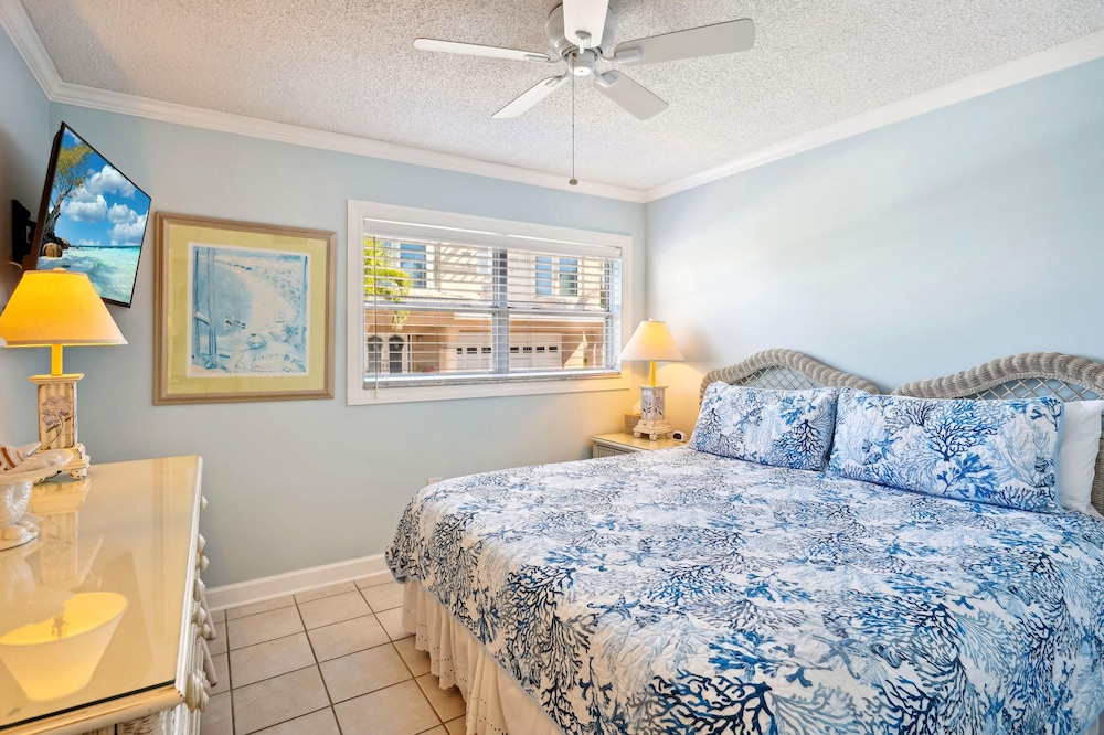 Harbor House 37