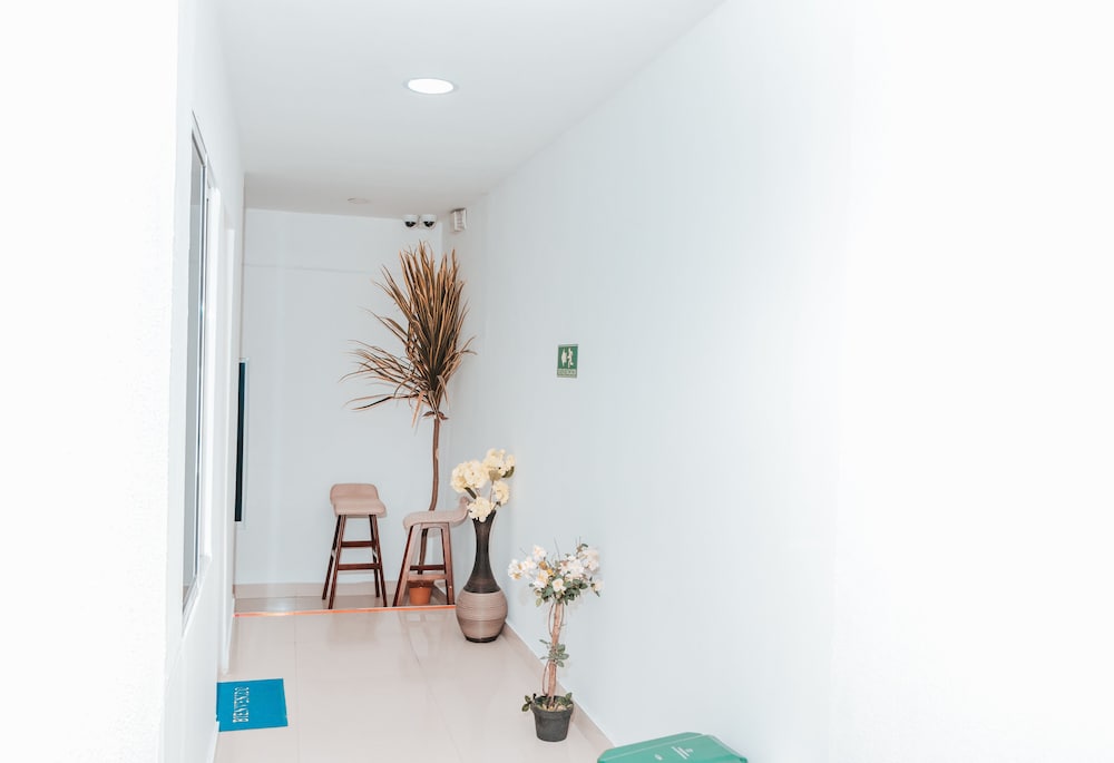 Hotel BEIRUT INN - Image 1