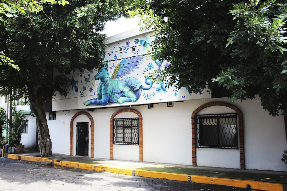 Ayenda Hermila Tlalpan Suites photo 3