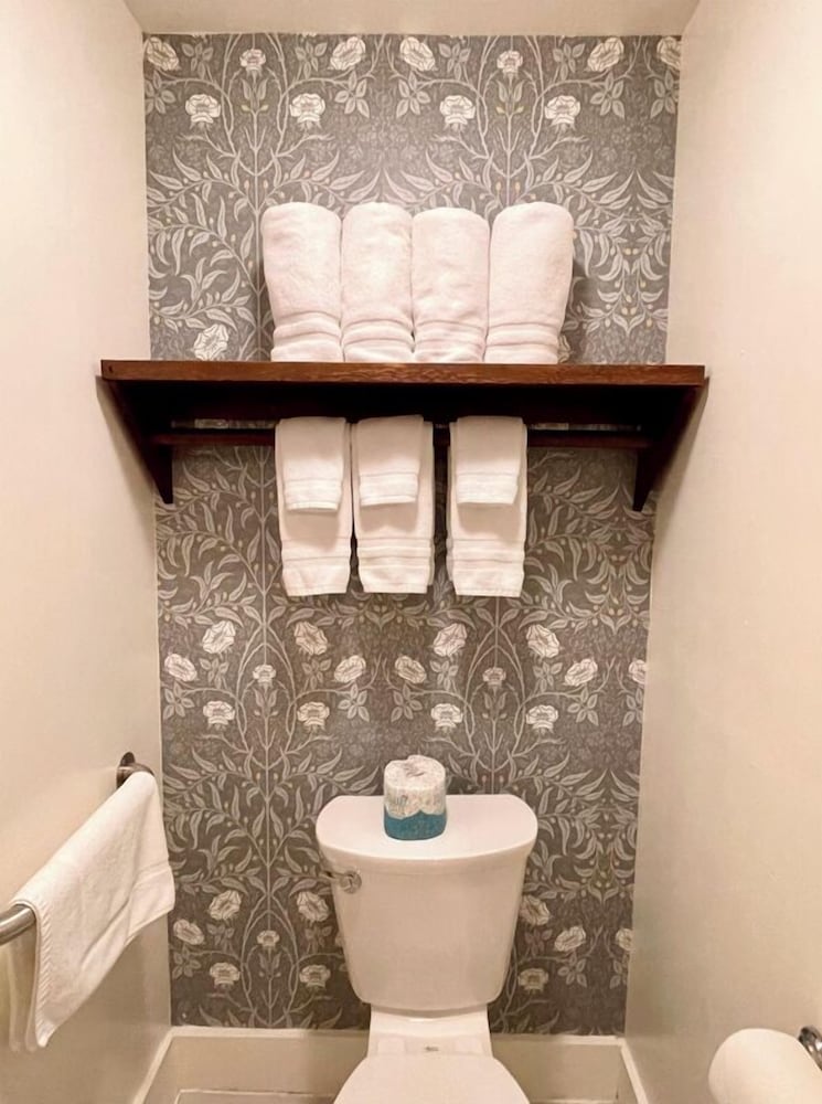 The Miner's Boutique Hotel