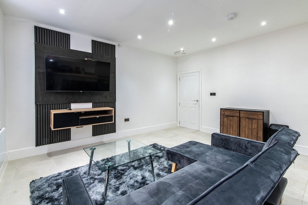 Mill Street Apartments