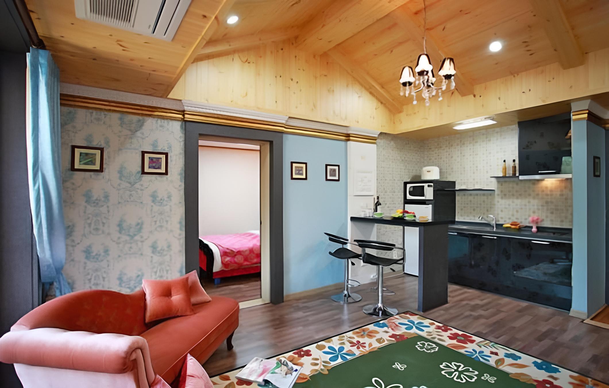 Taean Golden Wave Pension