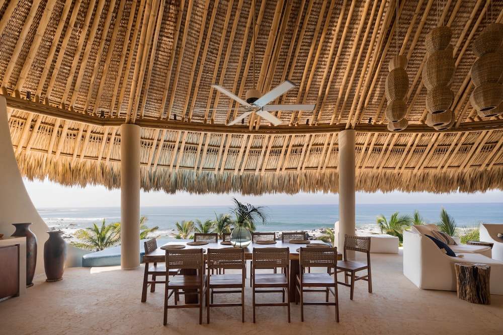 Punta Majahua Condos