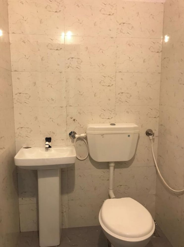 Silver Sand Beach Homestay