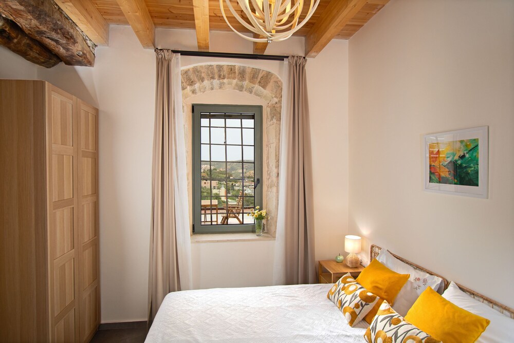 Divine Crete photo 2