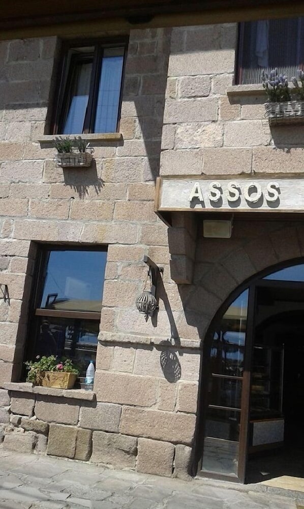 Assos Tas Ev Pansiyon