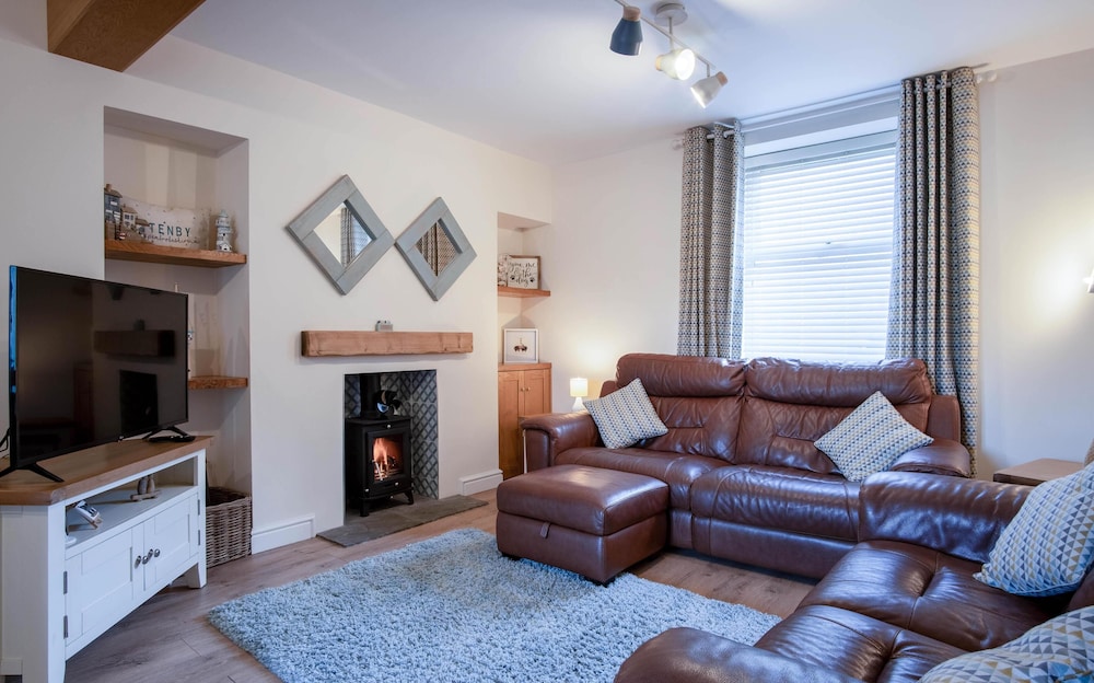 Ty George - 3 Bedroom Cottage - Tenby