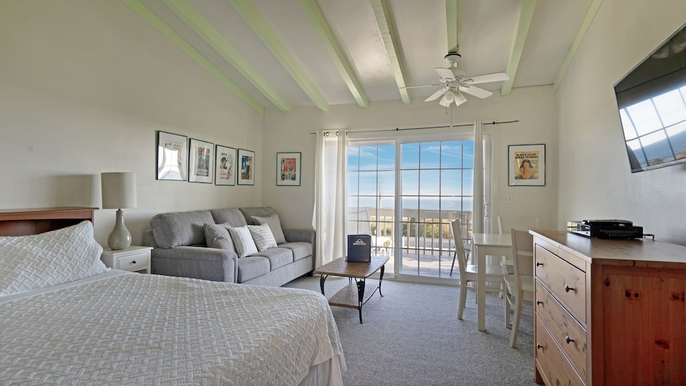 Beach Plum Resort
