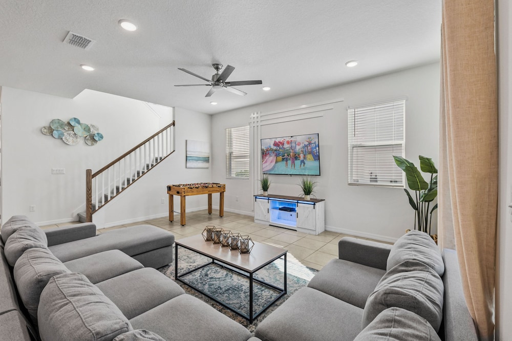 2052 Fleming Mist Pl