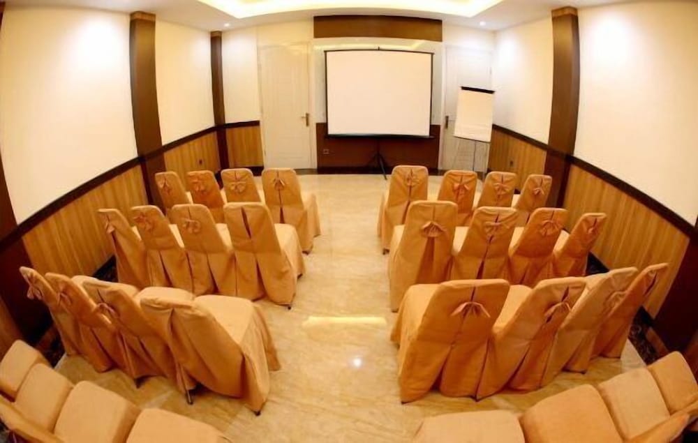 Hotel Grand Permata Hati