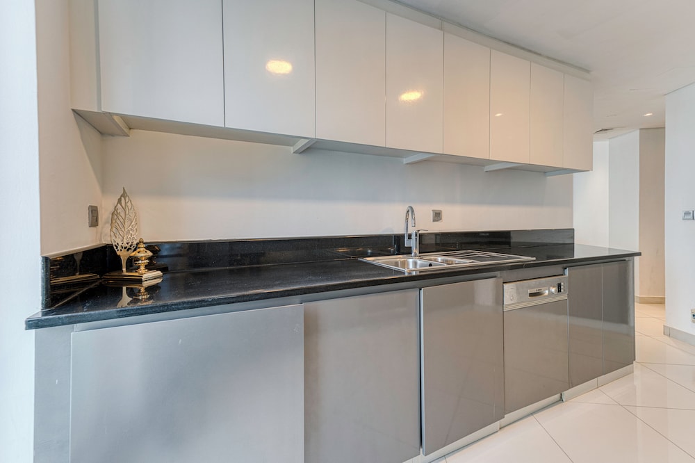 PVH - Stylish 1BR - Damac Prive
