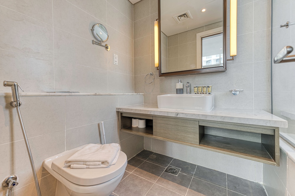 PVH - Stylish 1BR - Damac Prive