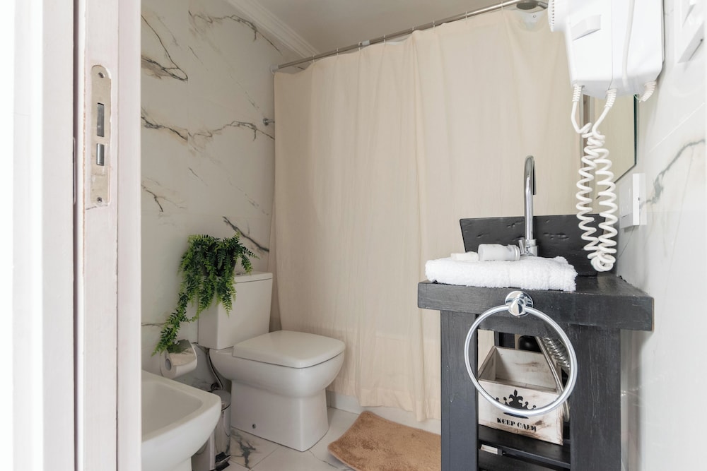 MOT + Villa Thames - Lux House Palermo Soho
