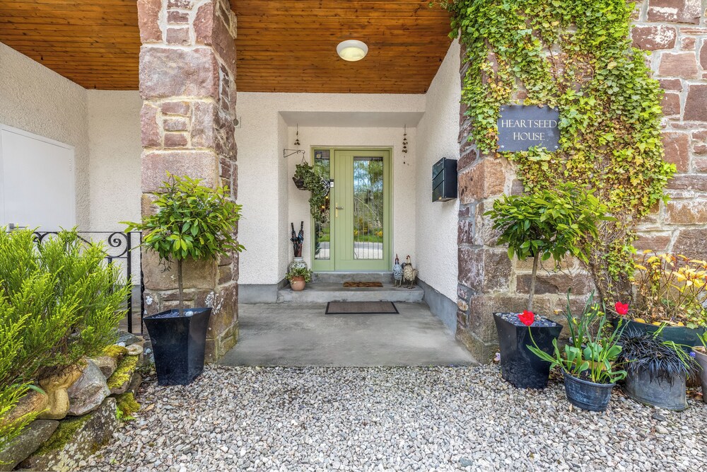 Heartseed House B&B