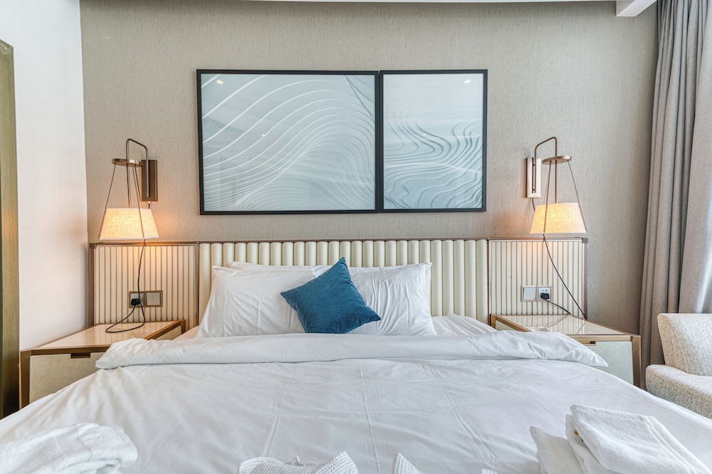 PVH - Stylish 1BR - Damac Prive