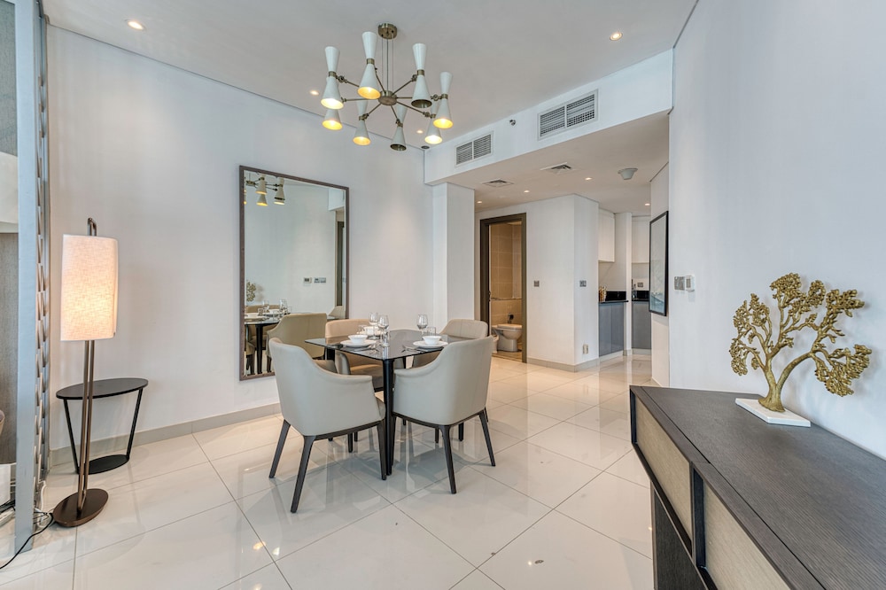 PVH - Stylish 1BR - Damac Prive