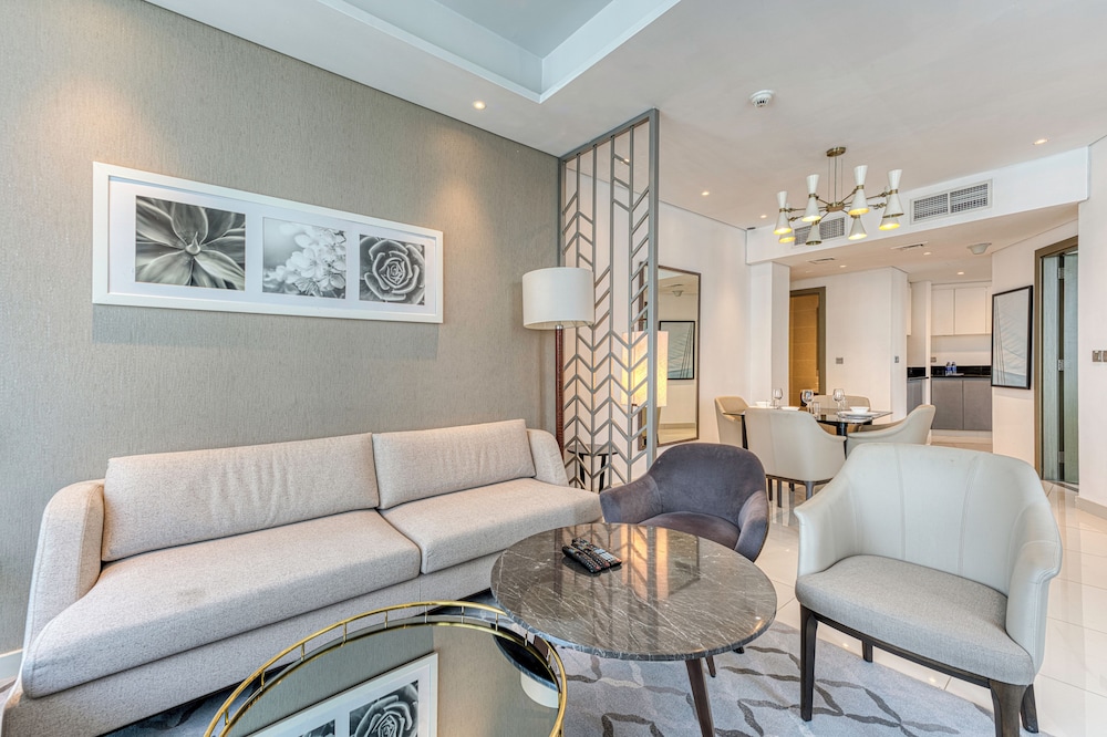 PVH - Stylish 1BR - Damac Prive
