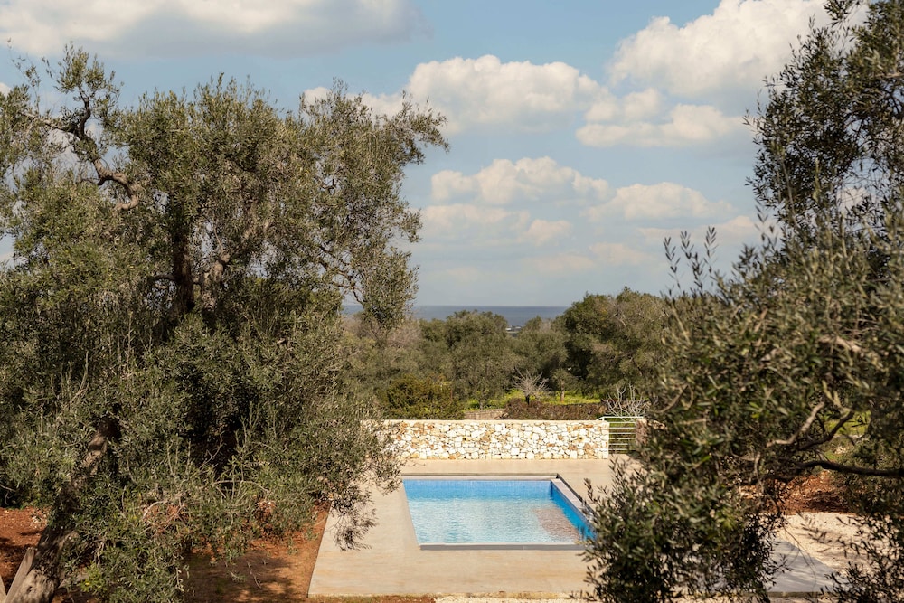 Botanico Villa & Suites