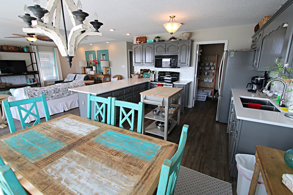 Pelican's Rest Beach House