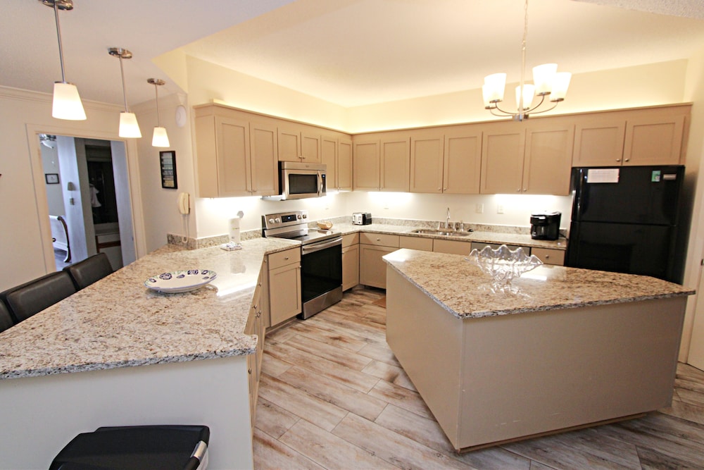 Romar House