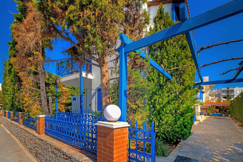Sea Breeze Corner ,cozy Flat Neat the Beach view 4