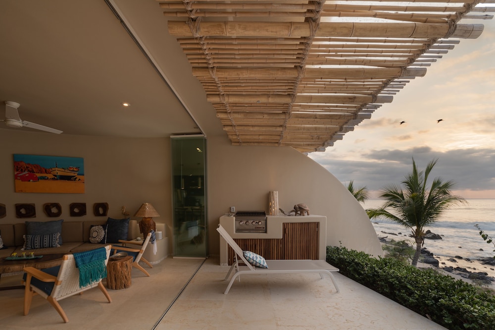 Punta Majahua Condos