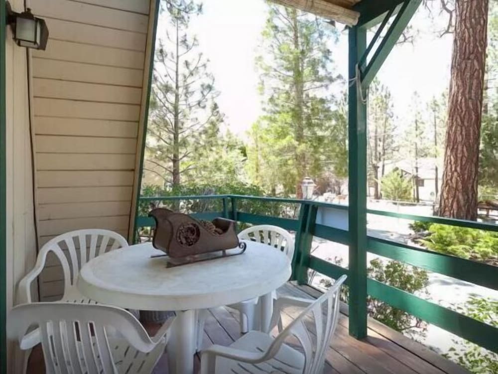 Big Bear's Lair Home