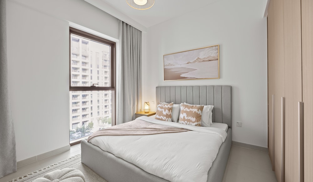 Earthy Elegant 1BR Surf 2 Creek Beach