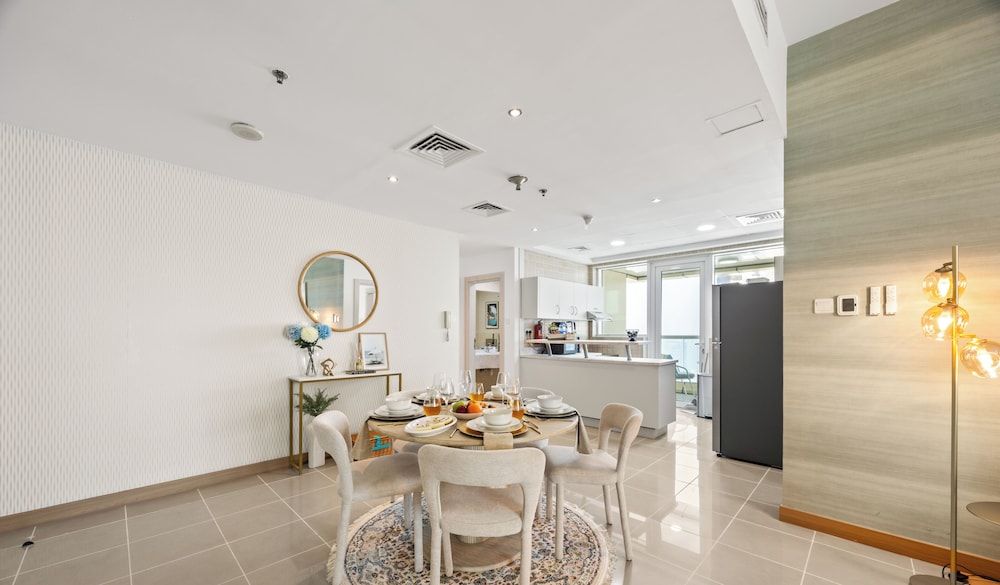 Salt&Sand Hamptons Glow 2BR SulafaMarina
