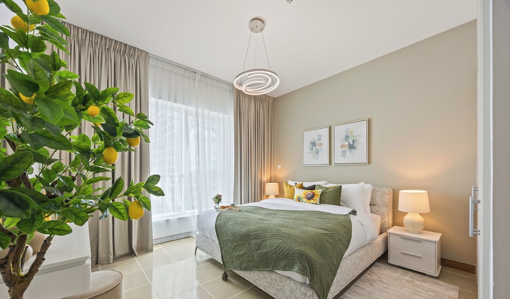 Aegean Charm 2BR Sulafa Tower Marina