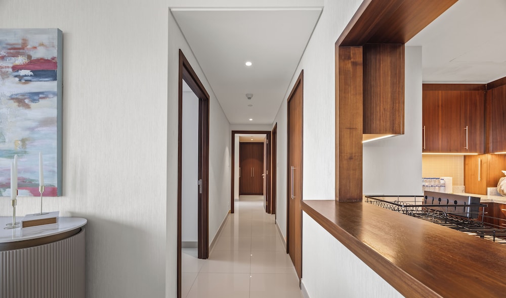 Prestigious 3.5 BR in Boulevard