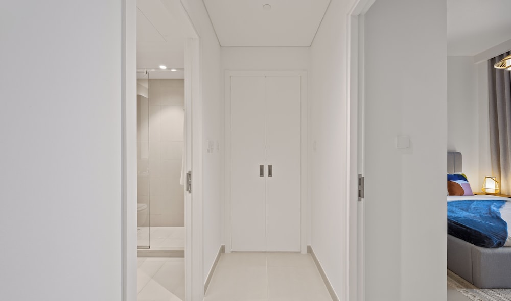 Urban Glam 1 BR in Surf 2-Creek Beach