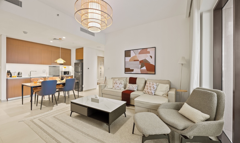 Urban Glam 1 BR in Surf 2-Creek Beach