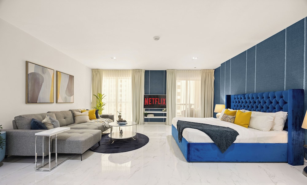 Beachfront Studio JBR Walk Murjan 2