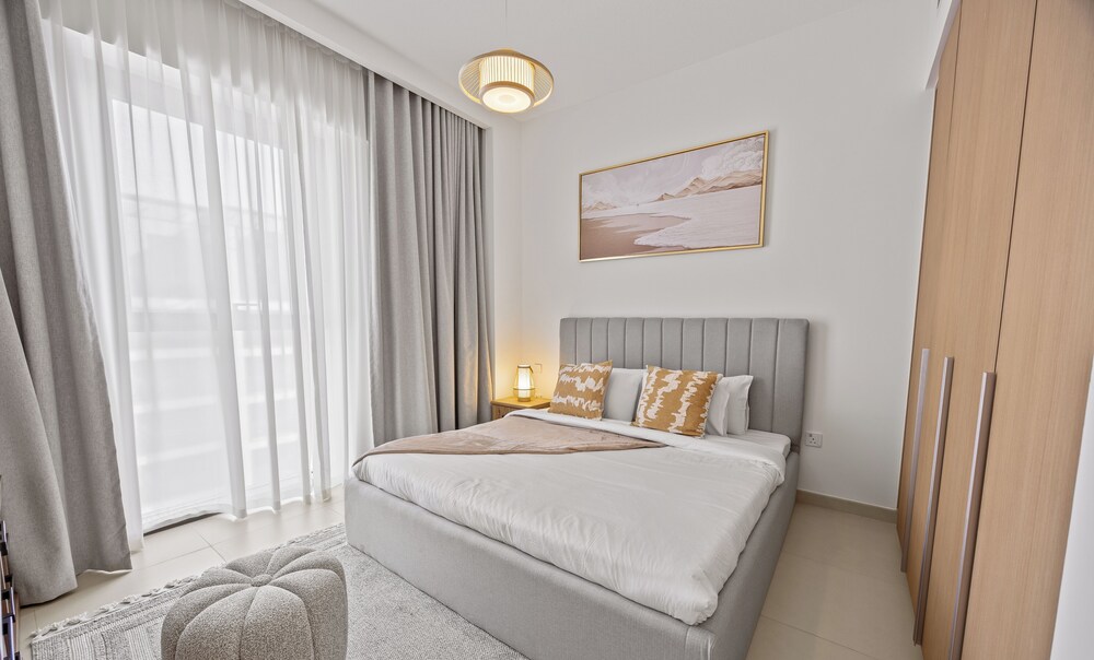 Serene 1 BR in Surf 2-Creek Beach Access