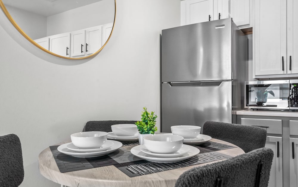 Luxe King 3BR Townhouse Uptown Charlotte